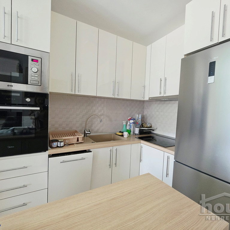 Troiposoban stan na prodaju, Adice, Novi Sad, 80m², 1. sprat, 180.000 €