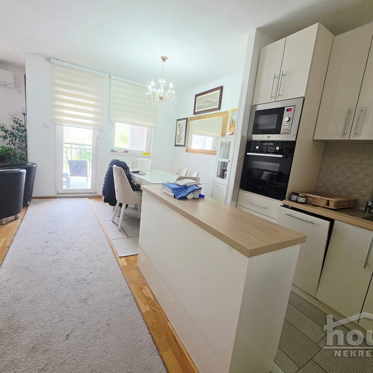 Troiposoban stan na prodaju, Adice, Novi Sad, 80m², 1. sprat, 180.000 €