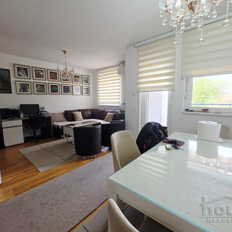 Stan Prodaja Novi Sad  80 m2