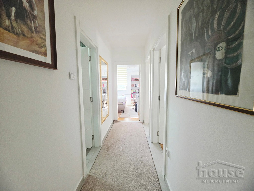 Troiposoban stan na prodaju, Adice, Novi Sad, 80m², 1. sprat, 180.000 €