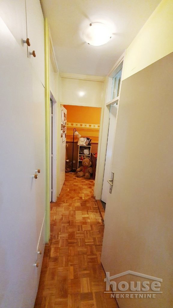 stanovi-3-5-re-bulevar-1065479-cdd4t Četvorosoban stan na prodaju, Bulevar Oslobođenja, Novi Sad, 70m², 179.000 €