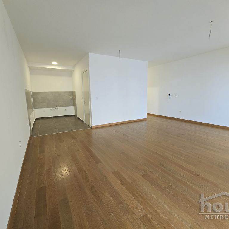 Stan Prodaja Novi Sad  86 m2