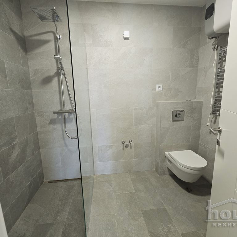 Stan Prodaja Novi Sad  86 m2