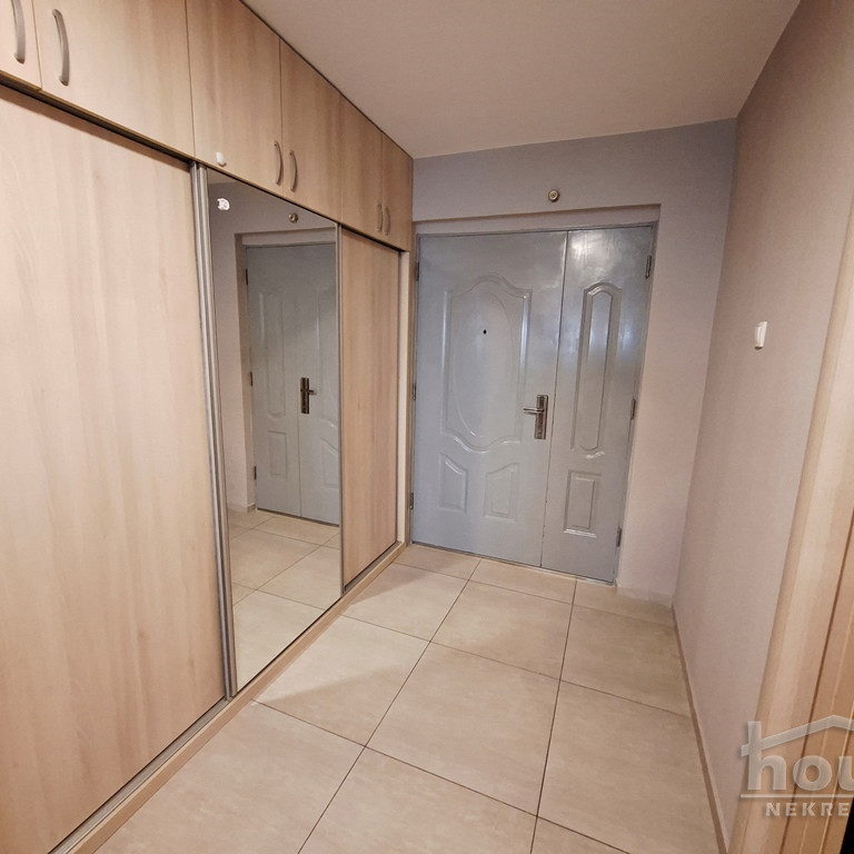Četvorosoban stan na prodaju, Centar, Novi Sad, 116m², 3. sprat, 370.000 €