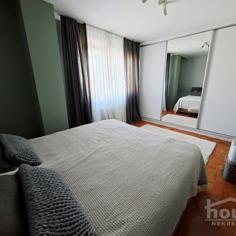 Četvorosoban stan na prodaju, Centar, Novi Sad, 116m², 3. sprat, 370.000 €