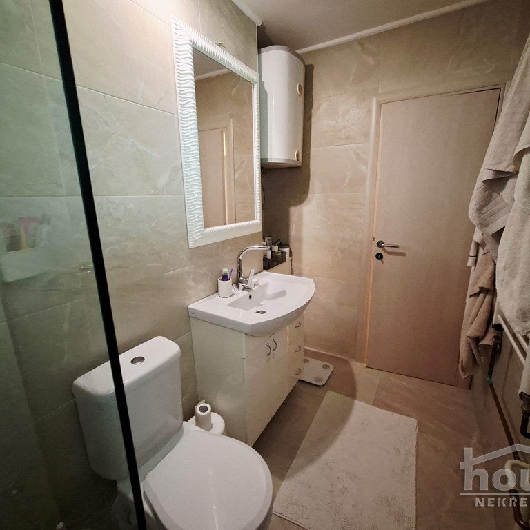 Četvorosoban stan na prodaju, Centar, Novi Sad, 116m², 3. sprat, 370.000 €