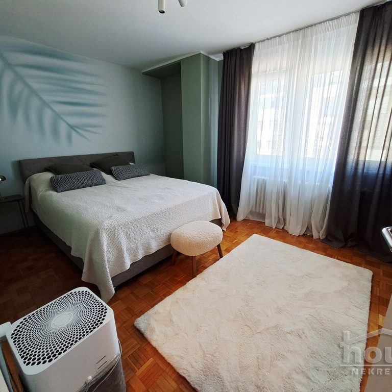 Četvorosoban stan na prodaju, Centar, Novi Sad, 116m², 3. sprat, 370.000 €