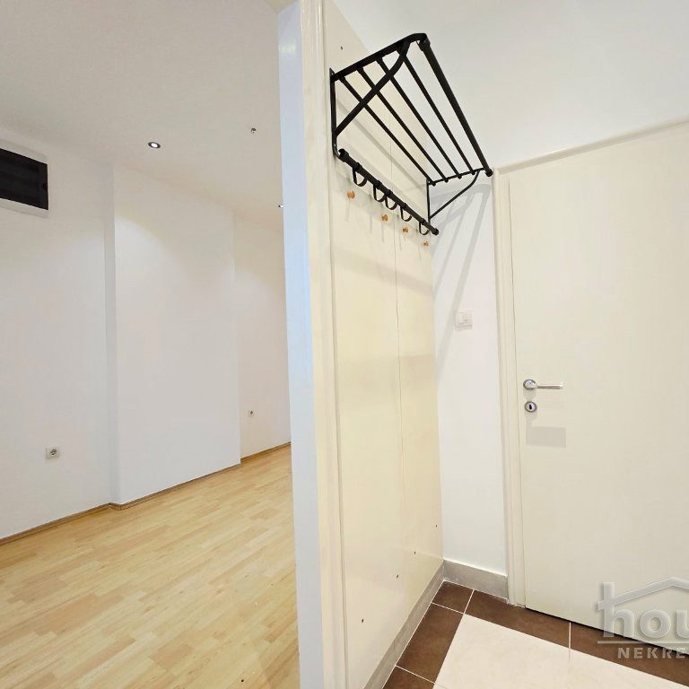 Troiposoban stan na prodaju, Kej, Novi Sad, 112m², 300.000 €