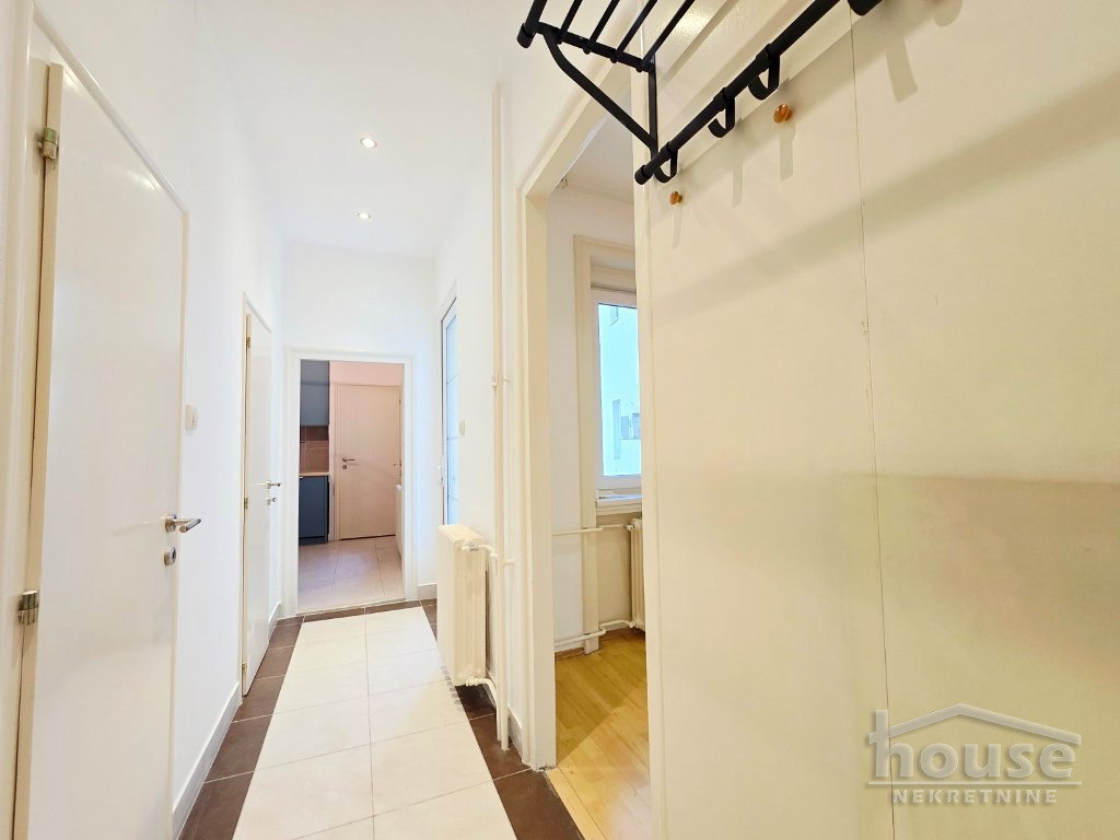 stanovi-3-5-re-kej-1064996-zelhz Troiposoban stan na prodaju, Kej, Novi Sad, 112m², 300.000 €
