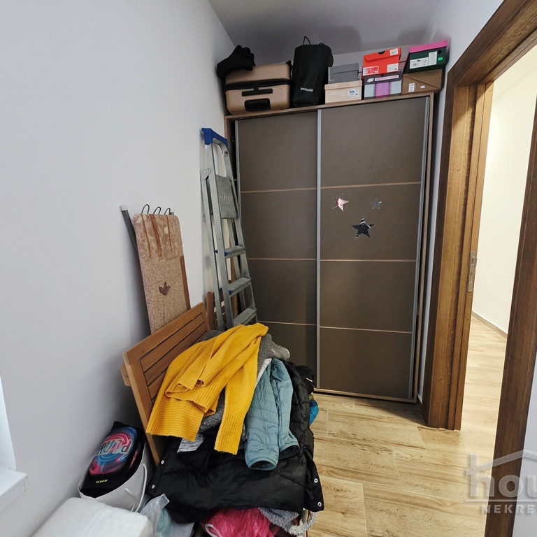 Stan Prodaja Novi Sad  70 m2