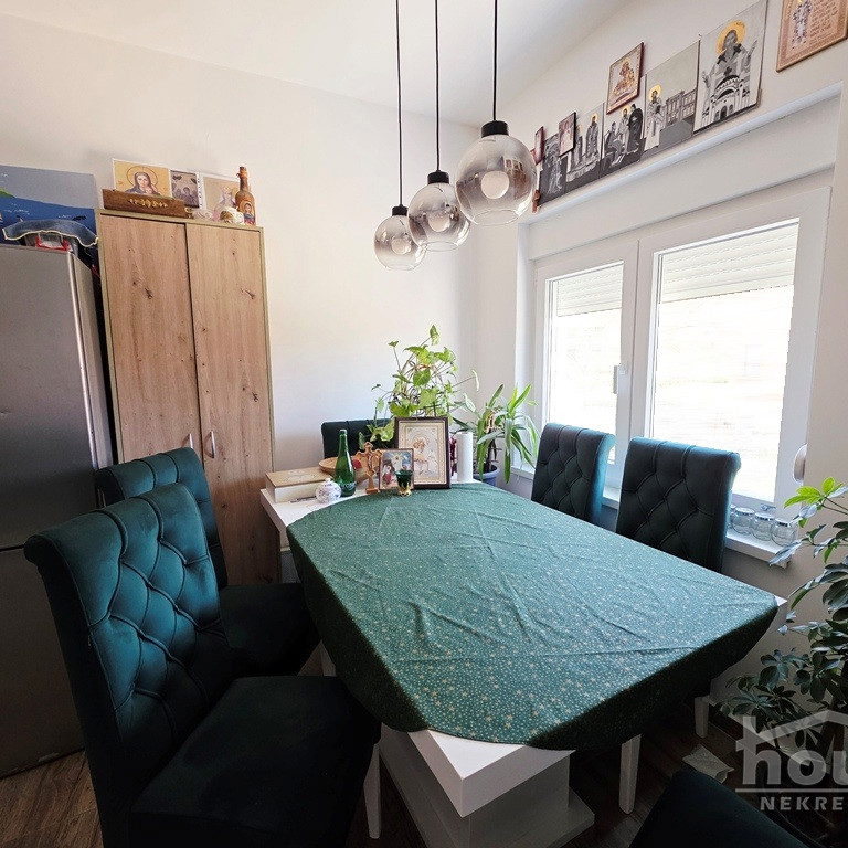 Stan Prodaja Novi Sad  70 m2