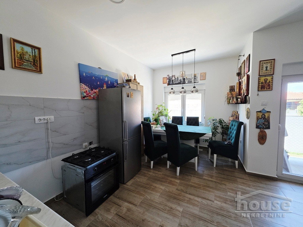 stanovi-3-5-re-klisa-1102569-znctd Troiposoban stan na prodaju, Klisa, Novi Sad, 70m², 1. sprat, 150.000 €
