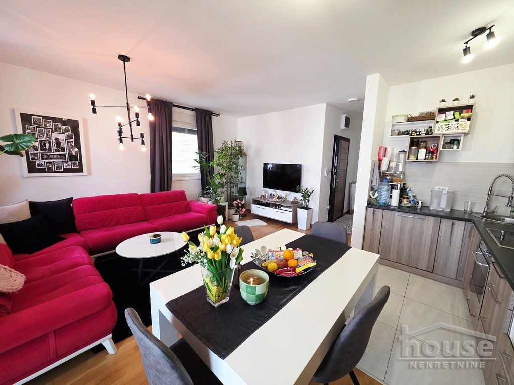 Stan Prodaja Novi Sad  72 m2