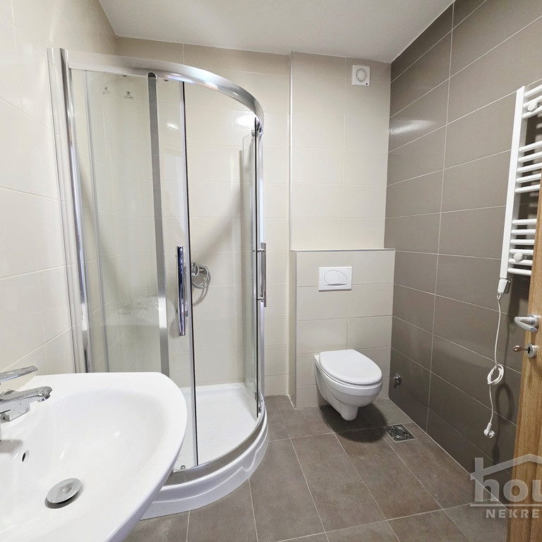 Troiposoban stan na prodaju, Mišeluk, Novi Sad, 80m², 2. sprat, 160.000 €