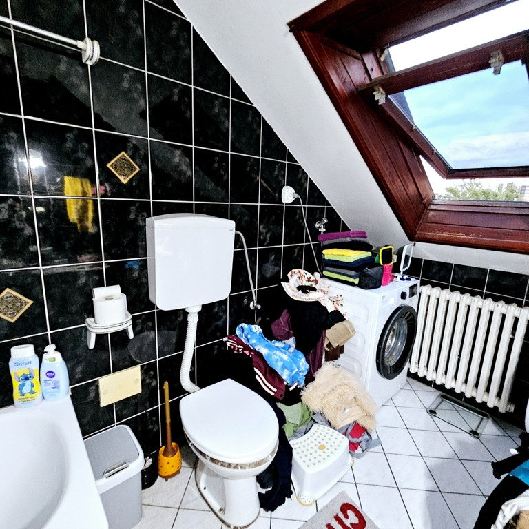 Troiposoban stan na prodaju, Nova Detelinara, Novi Sad, 99m², 3. sprat, 205.000 €