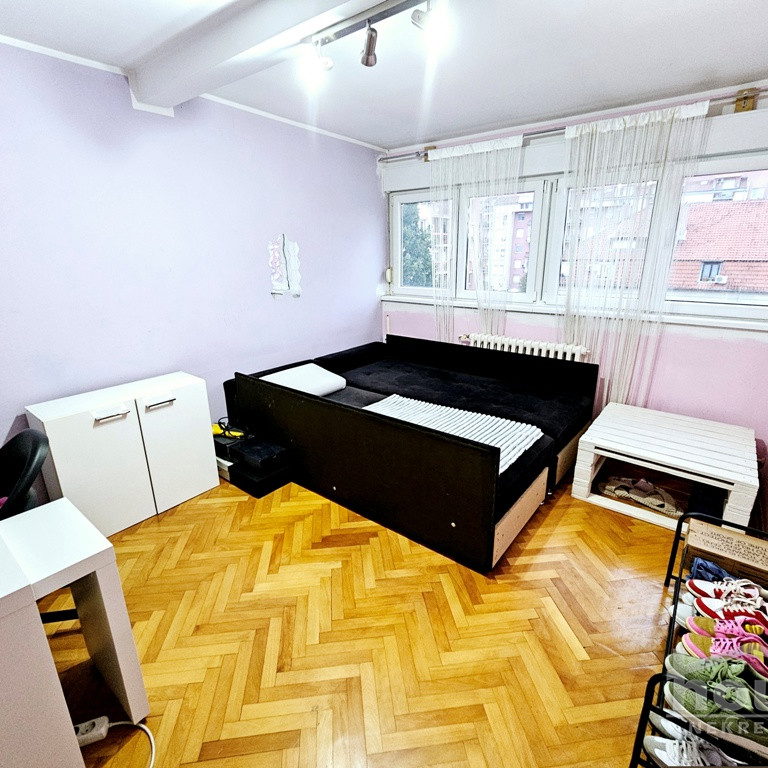 Stan Prodaja Novi Sad  99 m2
