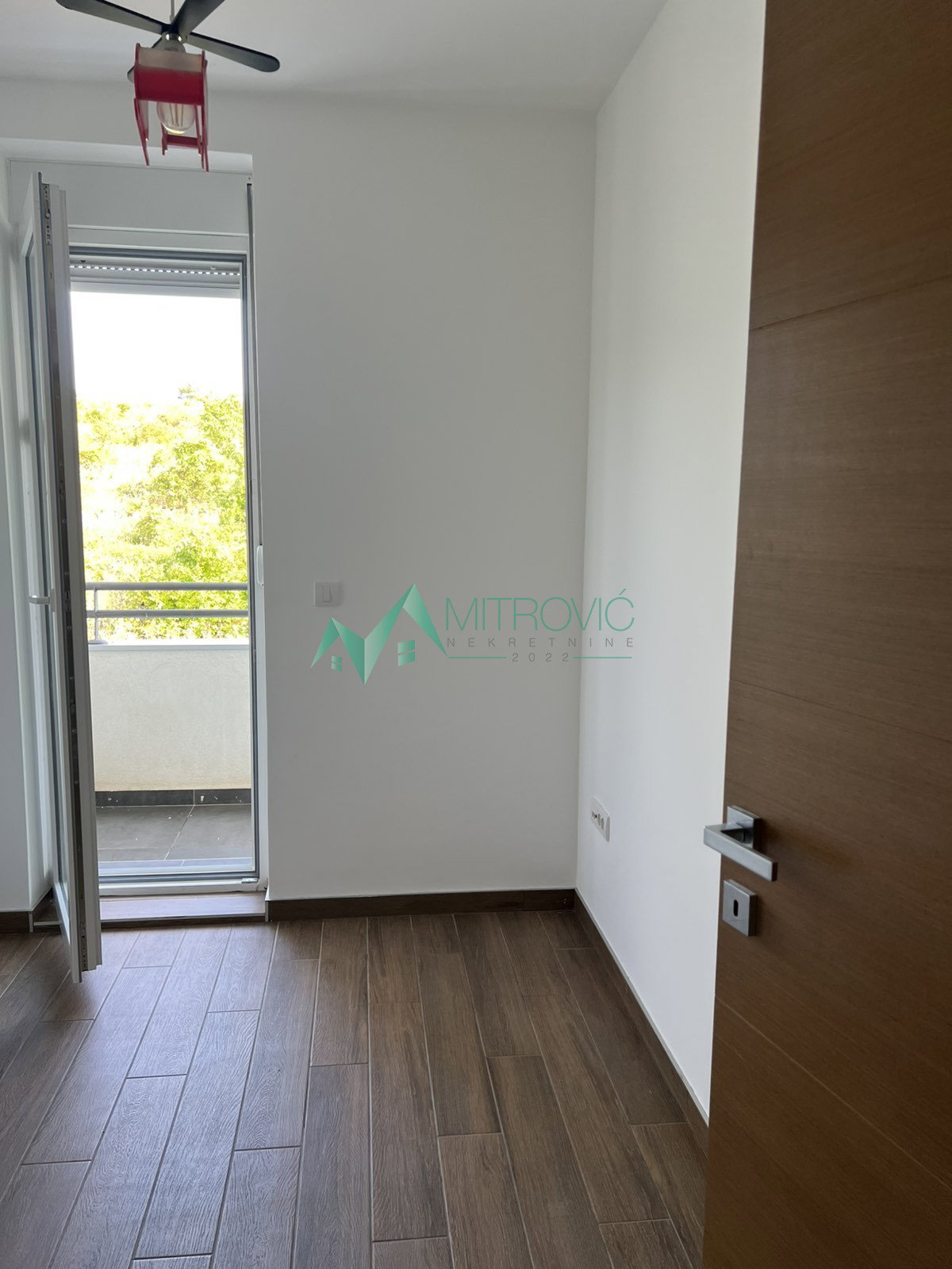 Troiposoban stan na prodaju, Petrovaradin, Novi Sad, 106m², 180.250 €