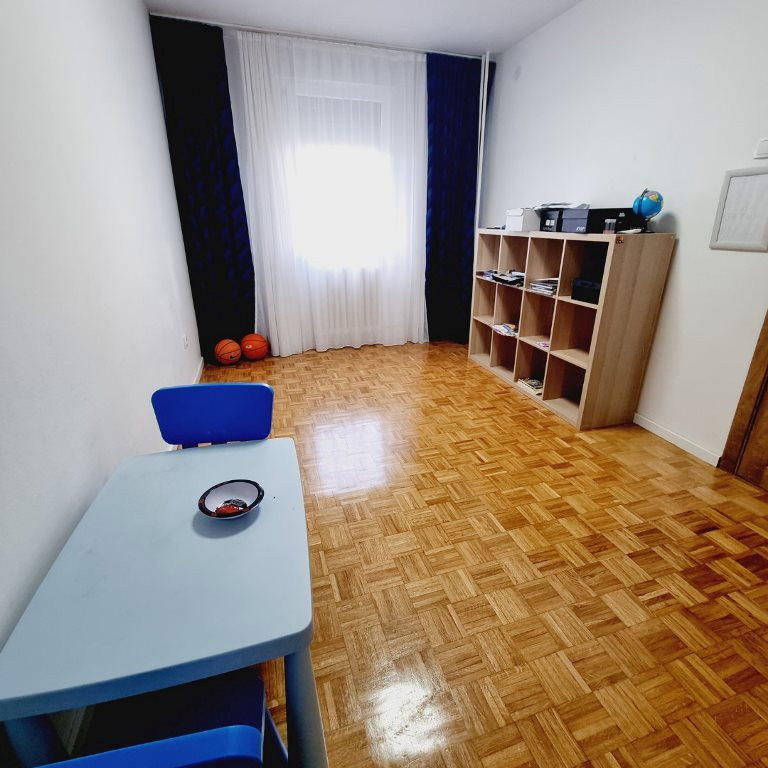 Troiposoban stan na prodaju, Sajmište, Novi Sad, 96m², 1. sprat, 240.000 €