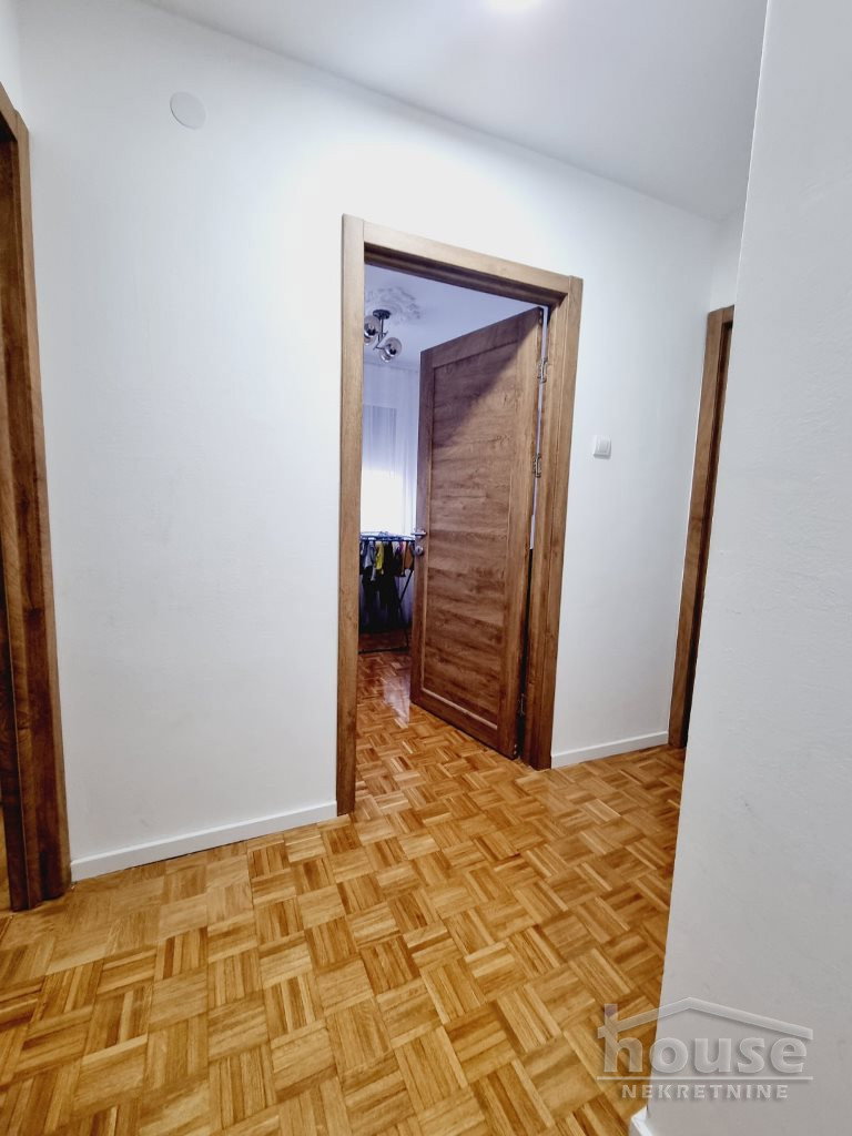 Troiposoban stan na prodaju, Sajmište, Novi Sad, 96m², 1. sprat, 240.000 €