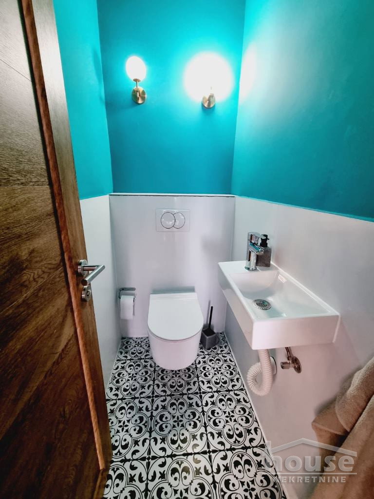 Troiposoban stan na prodaju, Sajmište, Novi Sad, 96m², 1. sprat, 240.000 €