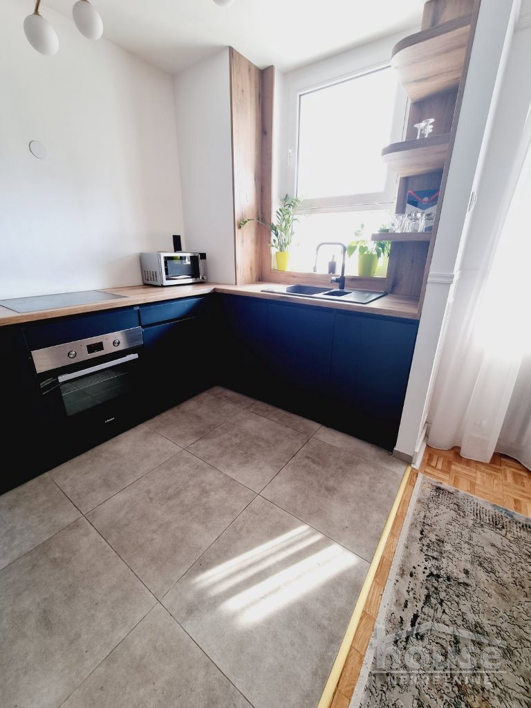 Stan Prodaja Novi Sad  96 m2