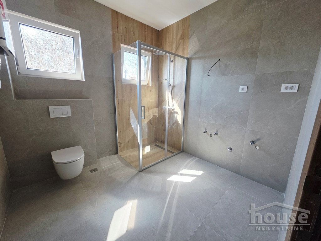Četvorosoban stan na prodaju, Tatarsko Brdo, Novi Sad, 96m², 211.200 €