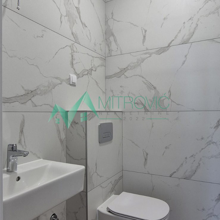 Troiposoban stan na prodaju, Telep, Novi Sad, 78m², 227.600 €