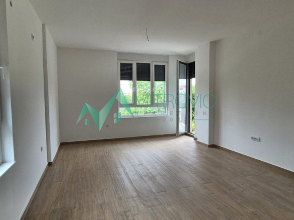 Stan Prodaja Novi Sad  78 m2