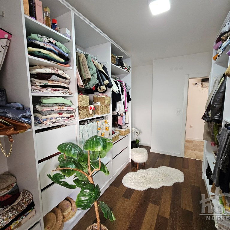 Četvorosoban stan na prodaju, Telep, Novi Sad, 96m², 300.000 €