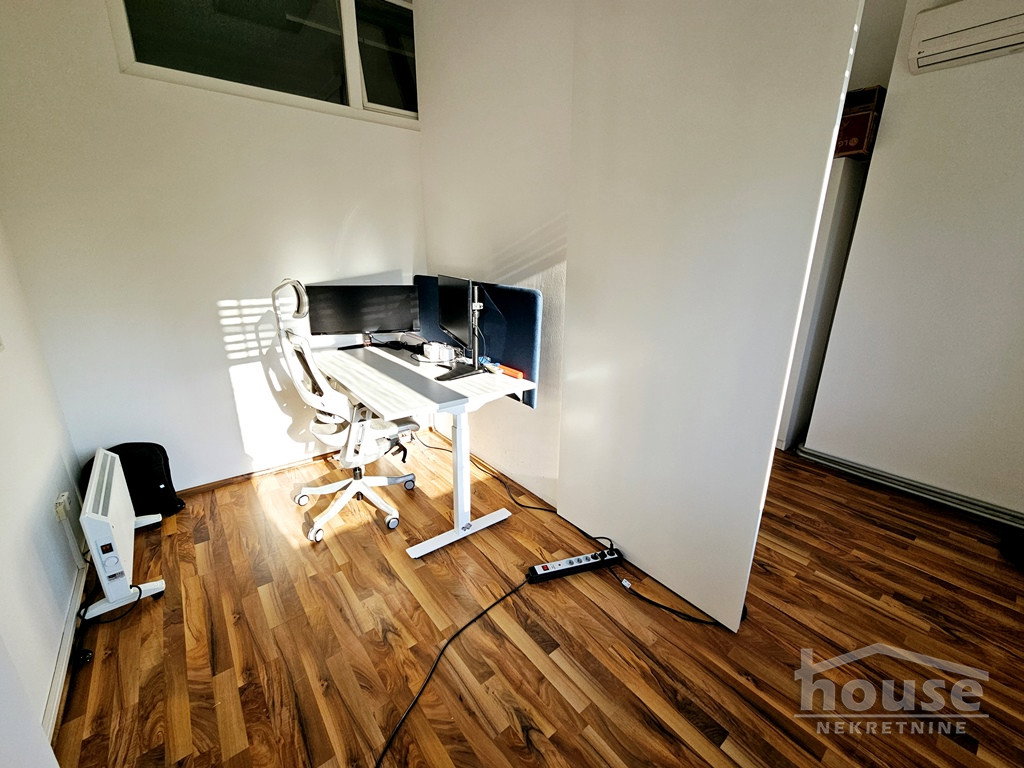 Troiposoban stan na prodaju, Centar, Novi Sad, 131m², 1. sprat, 450.000 €