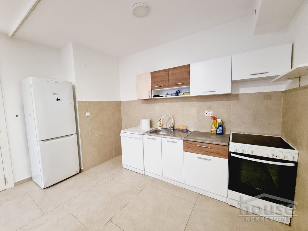 stanovi-3-5-su-sajam-1063134-17gfx Troiposoban stan na prodaju, Sajmište, Novi Sad, 70m², Prizemlje, 103.000 €