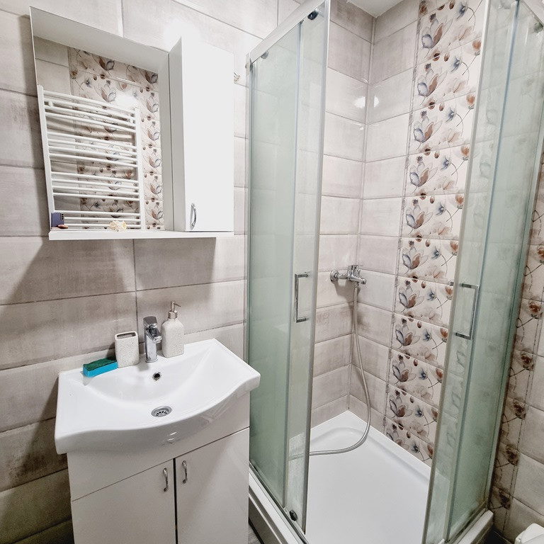 Troiposoban stan na prodaju, Sajmište, Novi Sad, 70m², Prizemlje, 103.000 €