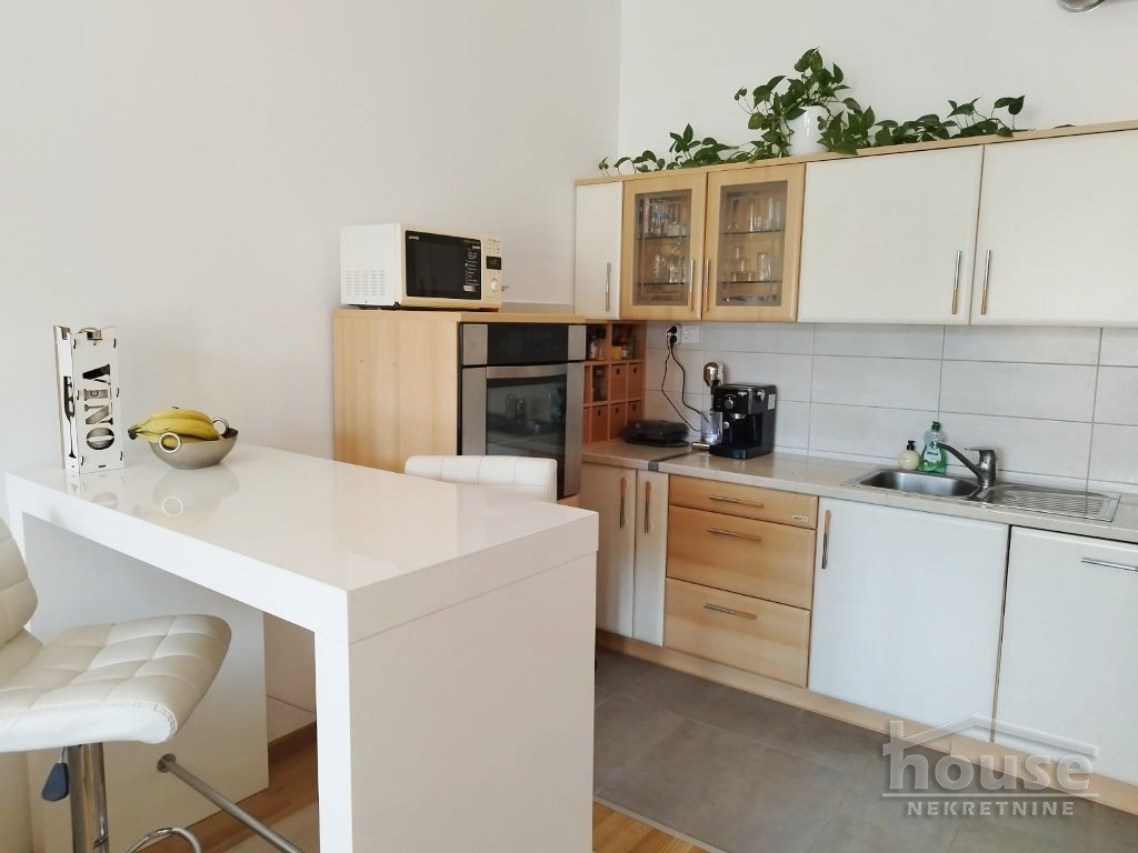 Stan Prodaja Novi Sad  71 m2