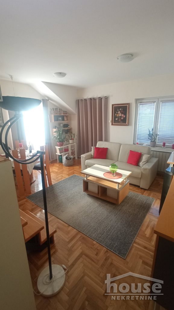 Stan Prodaja Novi Sad  65 m2