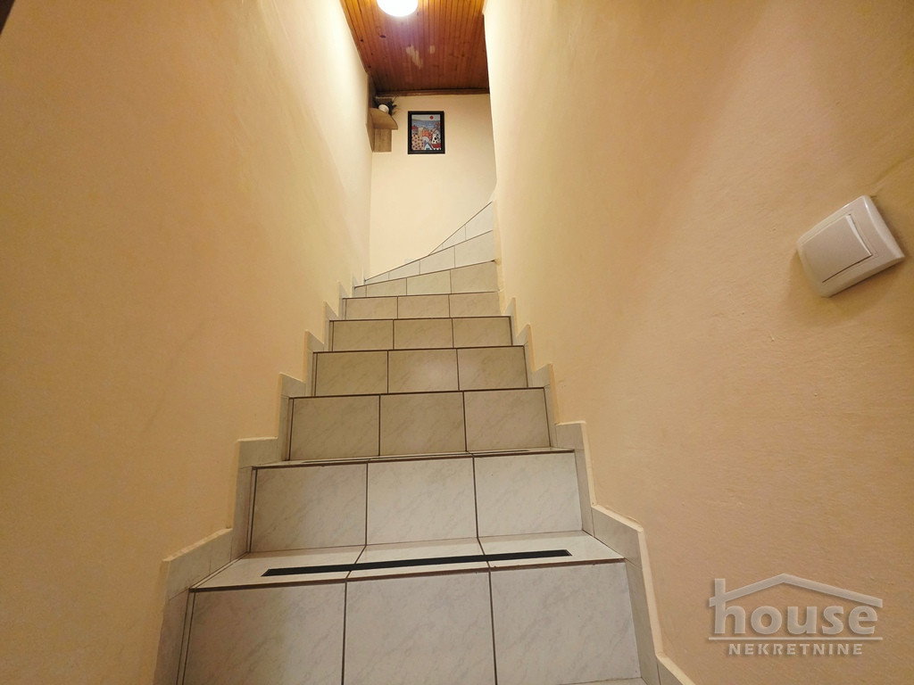 stanovi-3-dx-centar-1102619-r0m95 Trosoban stan na prodaju, Centar, Novi Sad, 50m², 130.000 €