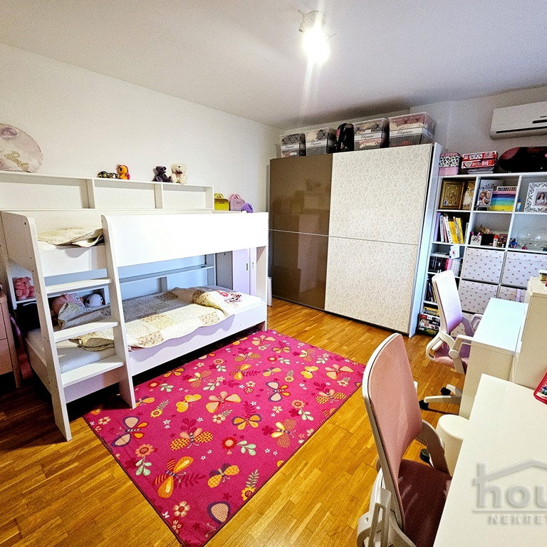 Trosoban stan na prodaju, Nova Detelinara, Novi Sad, 83m², 5. sprat, 186.750 €