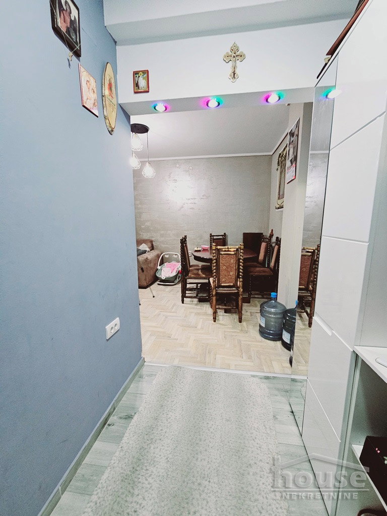 Trosoban stan na prodaju, Nova Detelinara, Novi Sad, 67m², 140.700 €