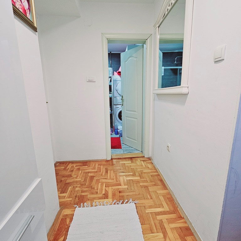 Stan Prodaja Novi Sad  67 m2