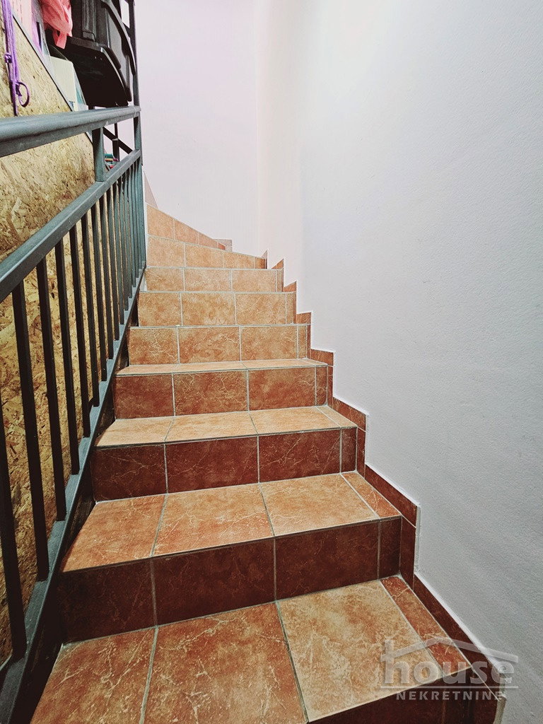 Trosoban stan na prodaju, Nova Detelinara, Novi Sad, 67m², 140.700 €