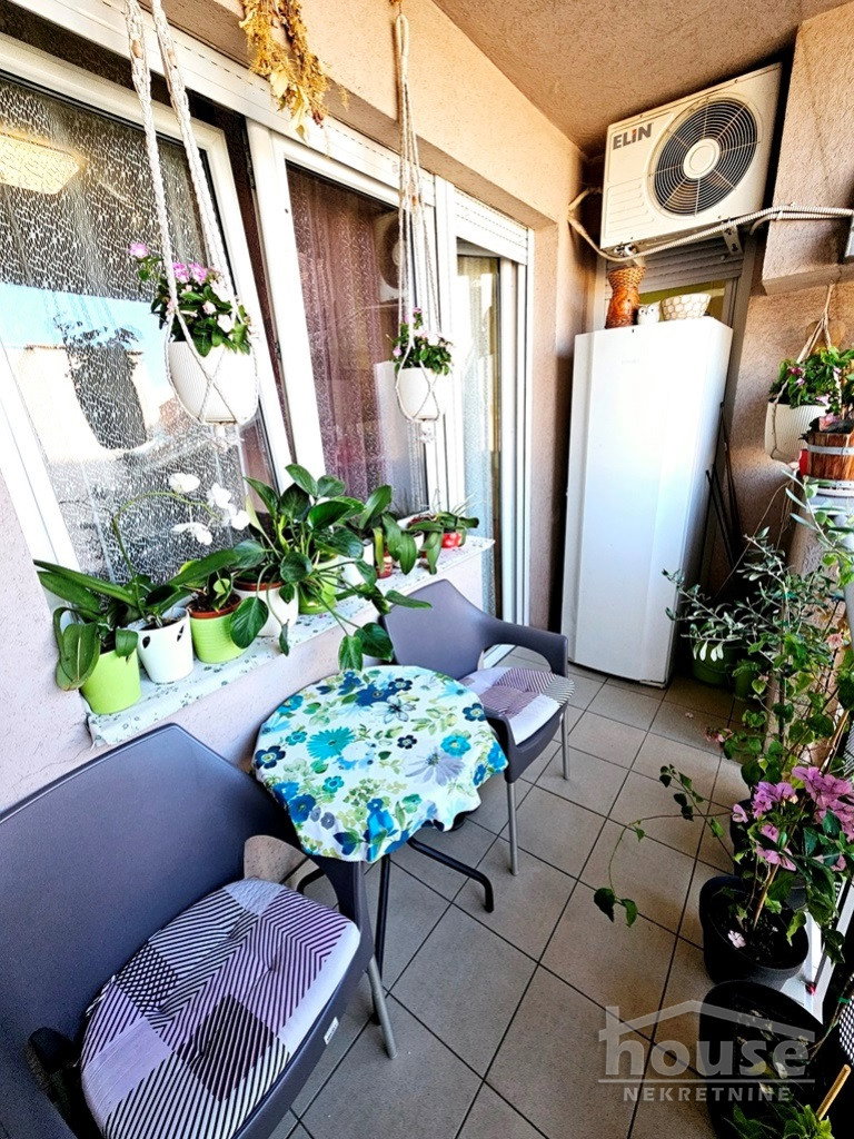stanovi-3-dx-nova-detelinara-1101051-cravx Trosoban stan na prodaju, Nova Detelinara, Novi Sad, 90m², 190.000 €
