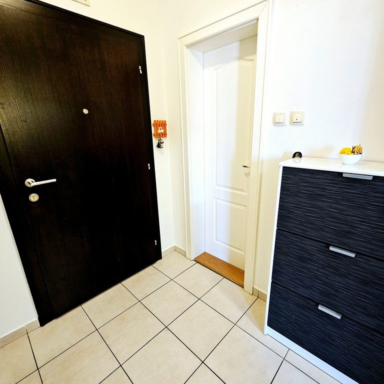Trosoban stan na prodaju, Nova Detelinara, Novi Sad, 90m², 190.000 €