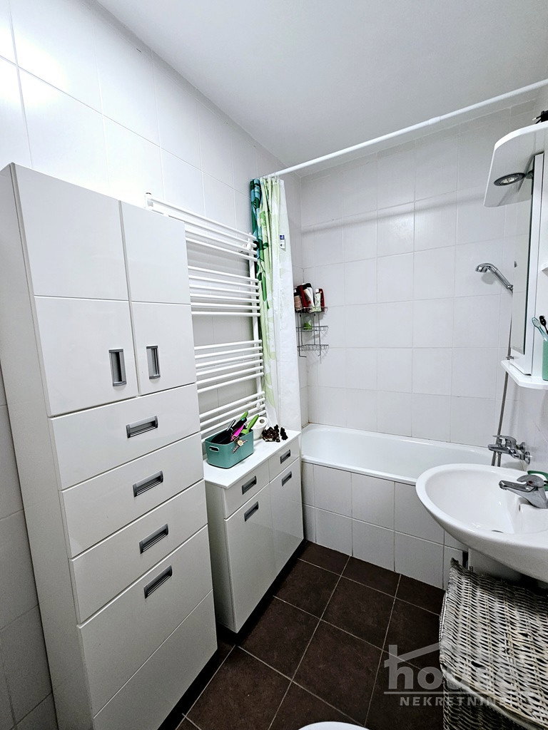 stanovi-3-dx-nova-detelinara-1101051-tdyvi Trosoban stan na prodaju, Nova Detelinara, Novi Sad, 90m², 190.000 €