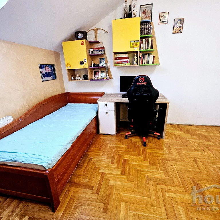 Trosoban stan na prodaju, Nova Detelinara, Novi Sad, 90m², 190.000 €