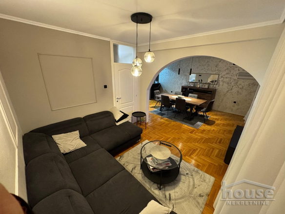 Stan Prodaja Novi Sad  80 m2