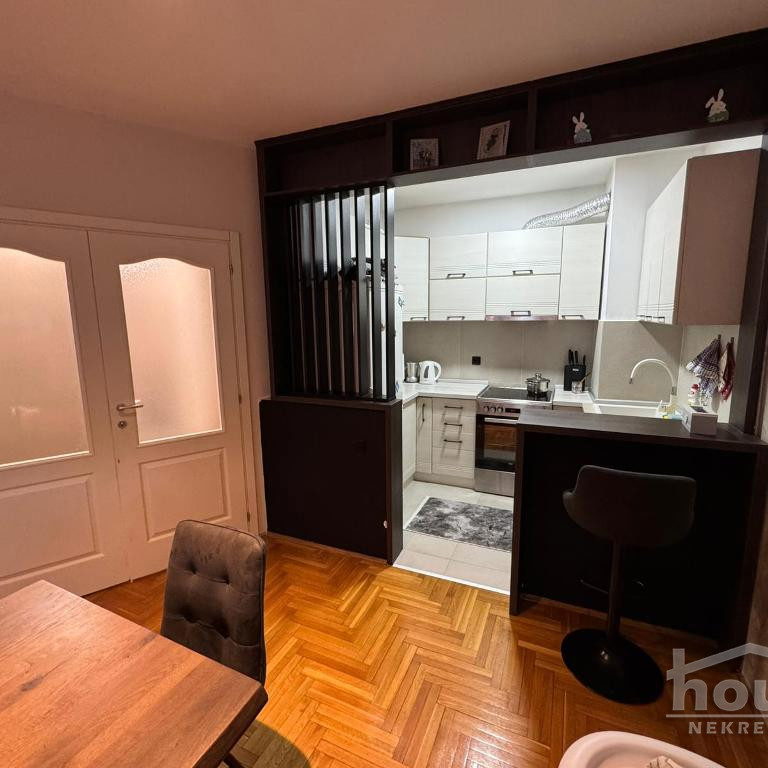 Stan Prodaja Novi Sad  80 m2