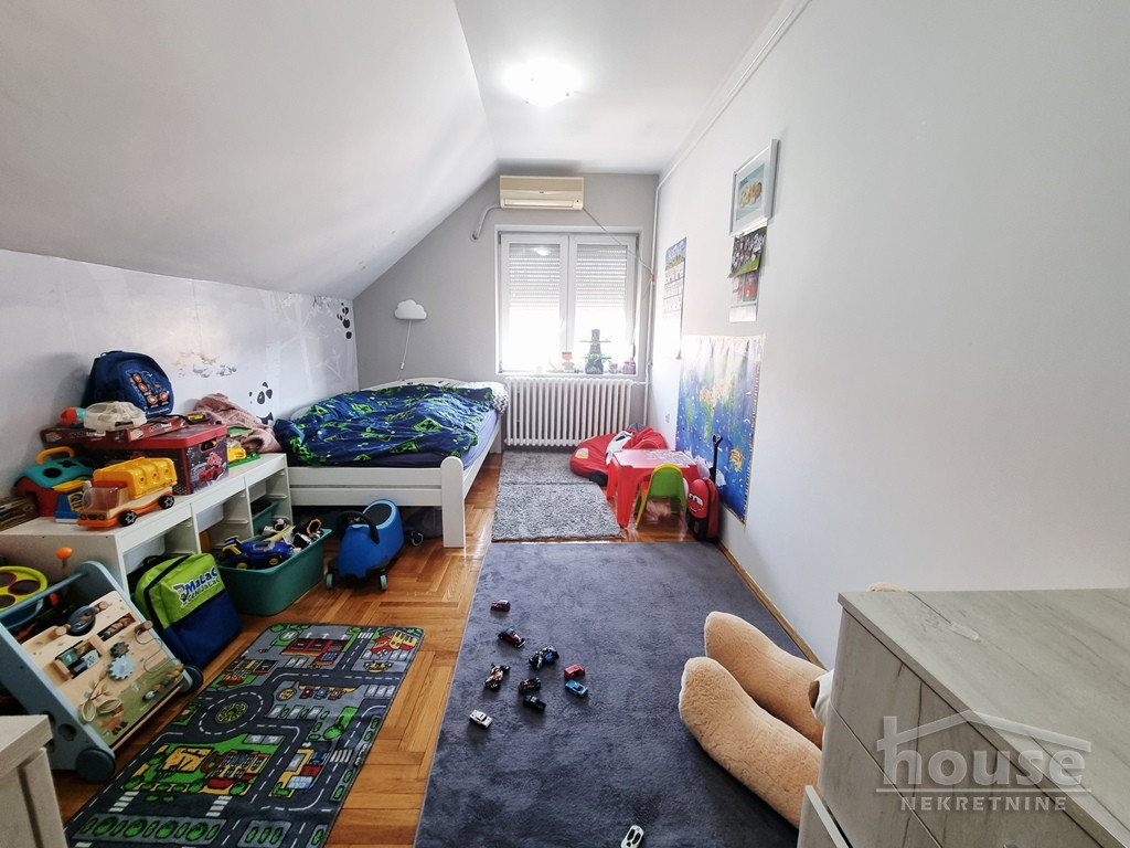 Trosoban stan na prodaju, Nova Detelinara, Novi Sad, 80m², 5. sprat, 170.000 €