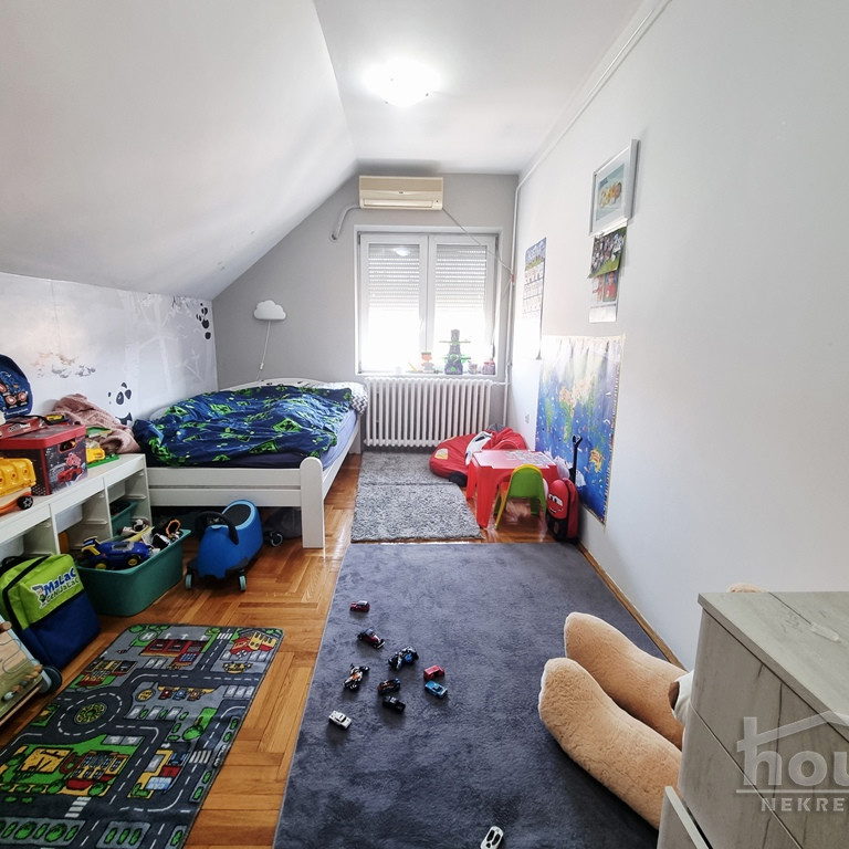 Trosoban stan na prodaju, Nova Detelinara, Novi Sad, 80m², 5. sprat, 170.000 €
