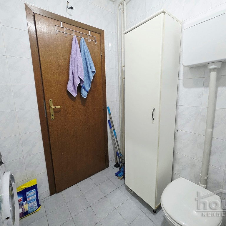 Stan Prodaja Novi Sad  79 m2