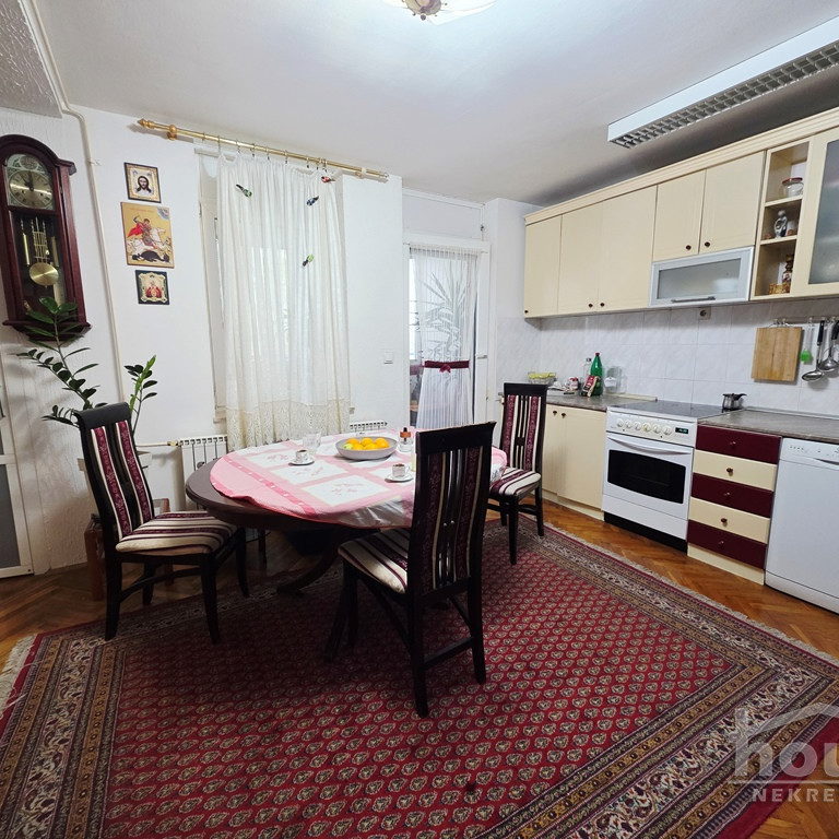 Trosoban stan na prodaju, Novo Naselje, Novi Sad, 79m², 170.000 €