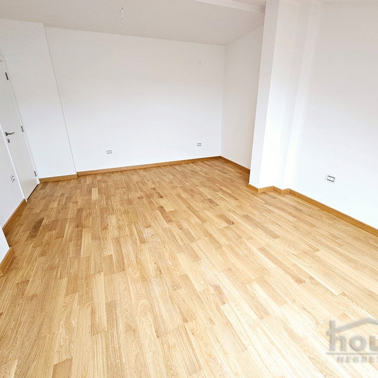Četvorosoban stan na prodaju, Podbara, Novi Sad, 105m², 3. sprat, 273.000 €
